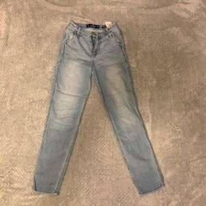 Hollister ultra high-rise mom jeans, size W24 L24.